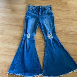 Fashion nova bell bottom jeans